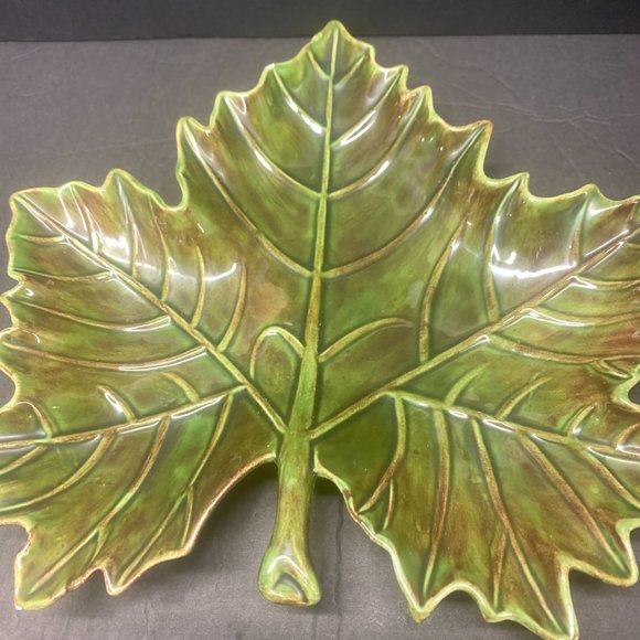 Heavy Glazed Ceramic Green Maple Leaf Serving Platter - Picture 2 of 6